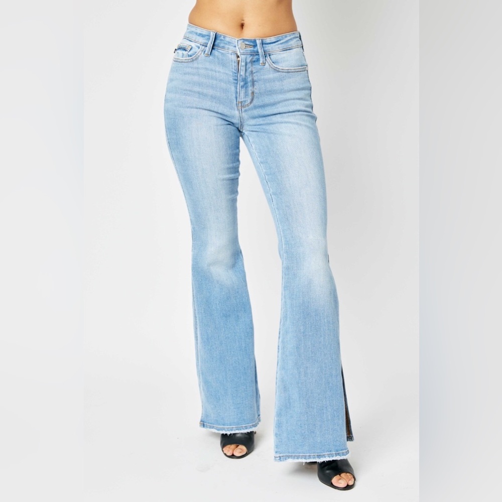 NEW Judy Blue PLUS + REG Size Tide Is High Raw Slit Hem Retro Flare Leg Jeans